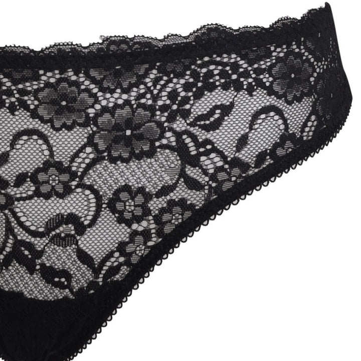 Brasiliana in pizzo nero